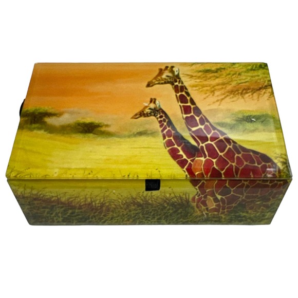 Giraffe Keepsake Box Glass with Beveled Edges Velvet Lined 5.75"W Africa Safari - Picture 1 of 7